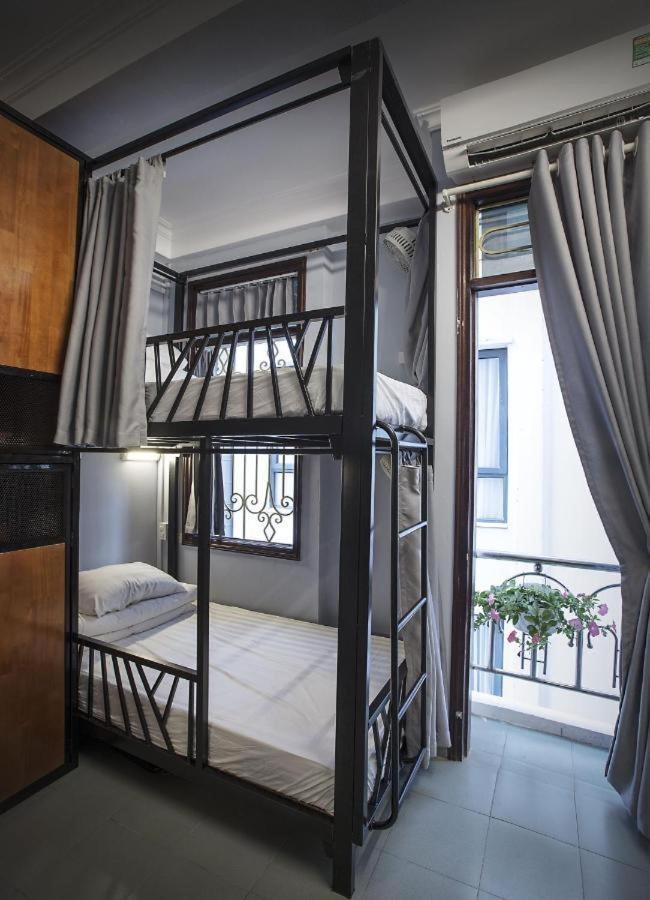 Nusmile'S Hostel And Travel Ханой Экстерьер фото